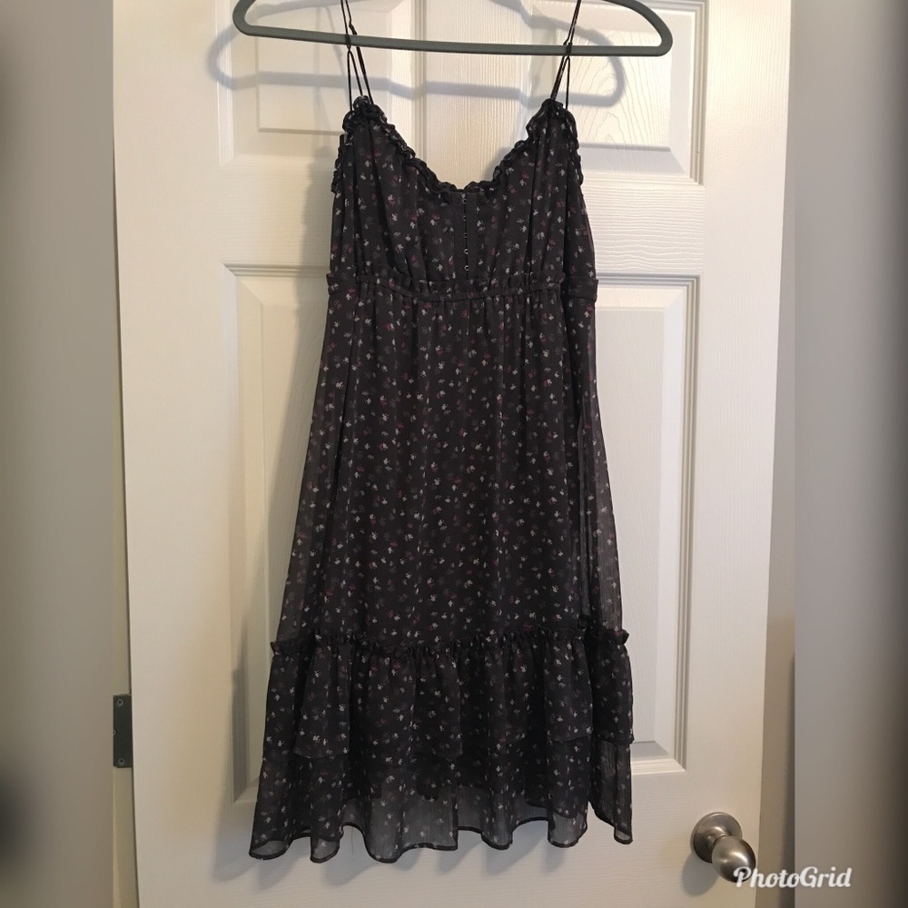 *MAKE AN OFFER* Gray & Purple AE Dress